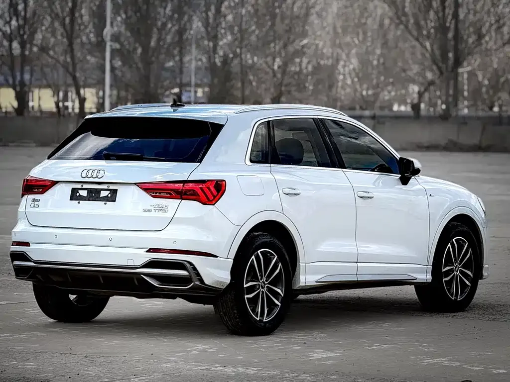 Audi Q3 — фото 5