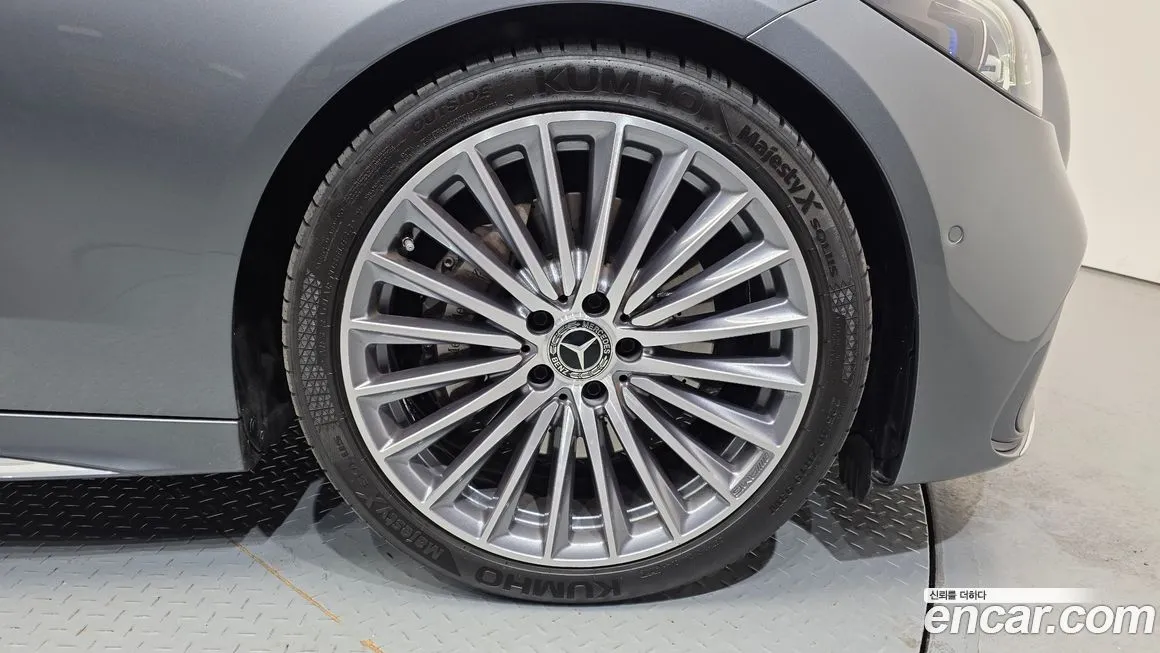 Mercedes-Benz C-Class 2023 из KR, фото 7