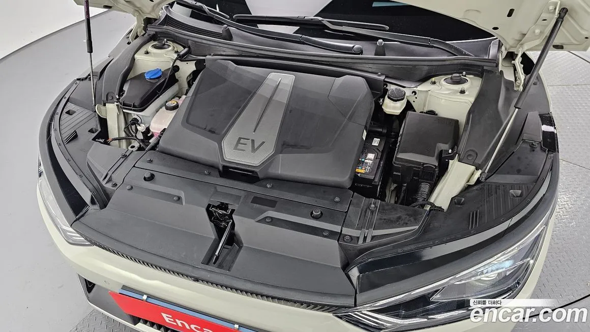 Kia EV6 2022 из KR, фото 8