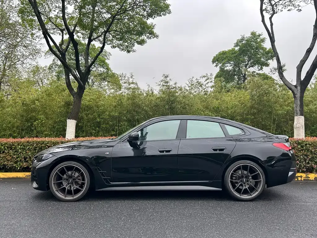 BMW 4 Series 2022 из CN, фото 9