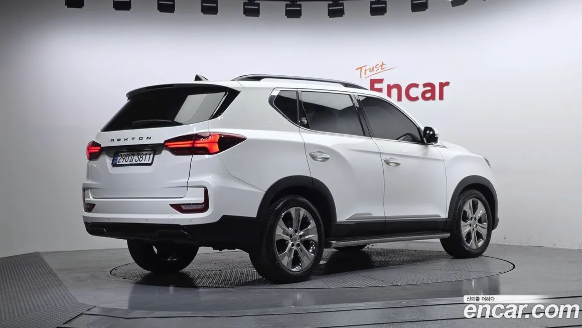 KG Mobility (Ssangyong) Rexton 2023 из KR, фото 4