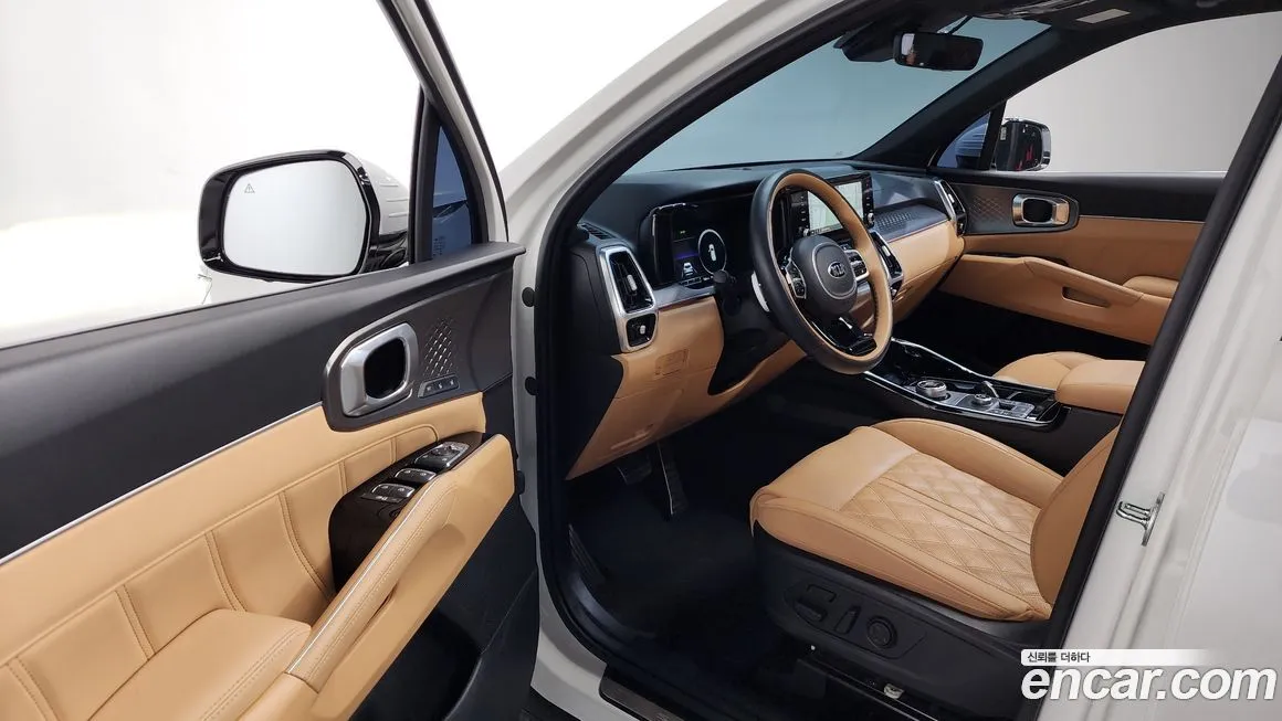 Kia Sorento — фото 8