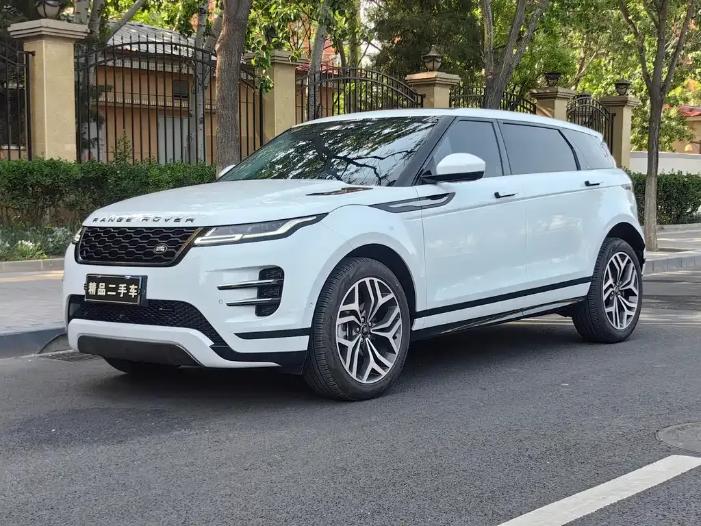 Land Rover Evoque — фото 1