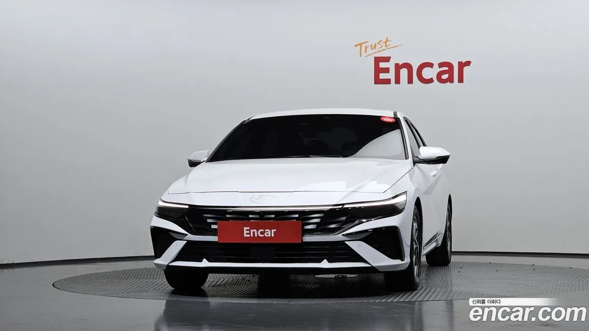 Hyundai AVANTE — фото 4