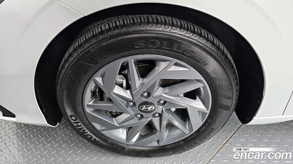 Hyundai AVANTE — фото 10