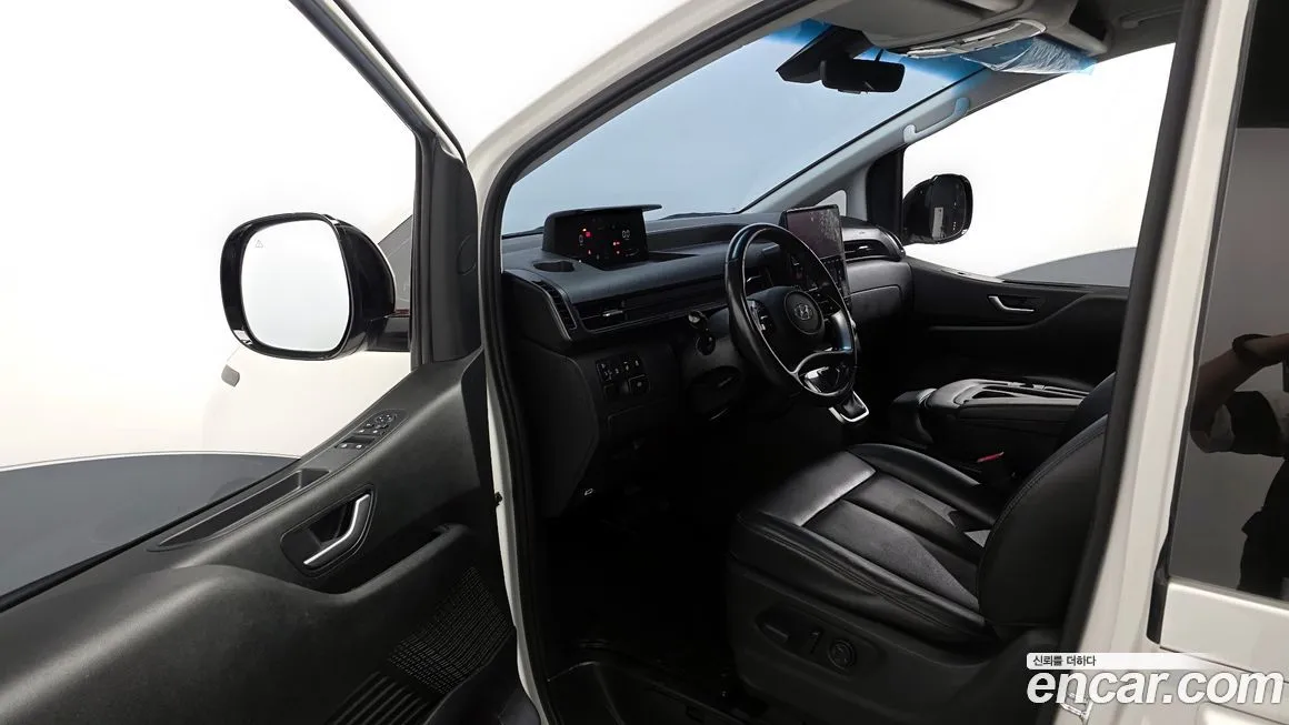 Hyundai Staria — фото 6