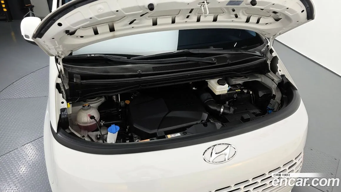 Hyundai Staria — фото 4
