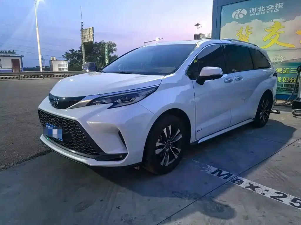 Toyota Granvia 2025 из CN, фото 1