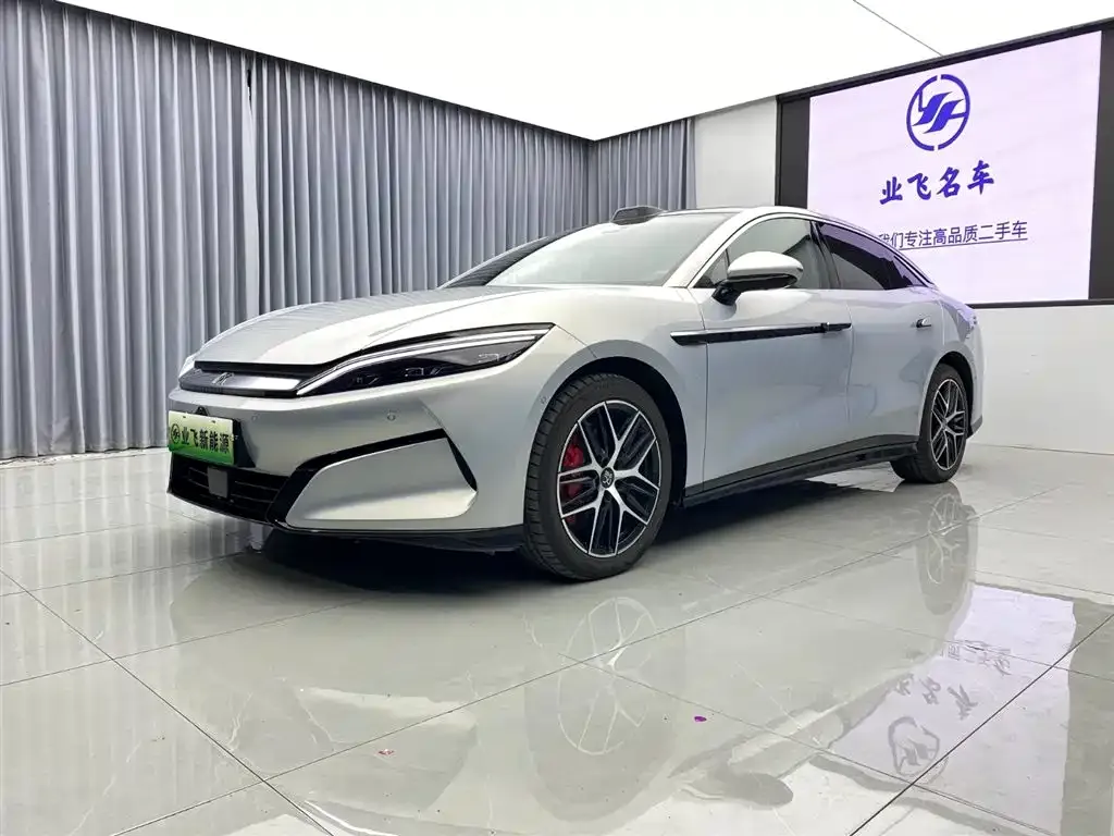 BYD Han L — фото 1