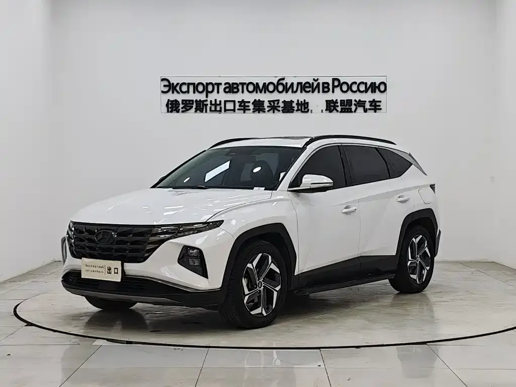 Hyundai Tucson — фото 1