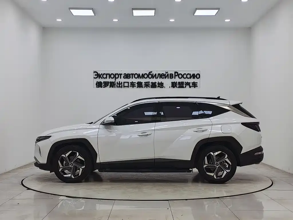 Hyundai Tucson — фото 8