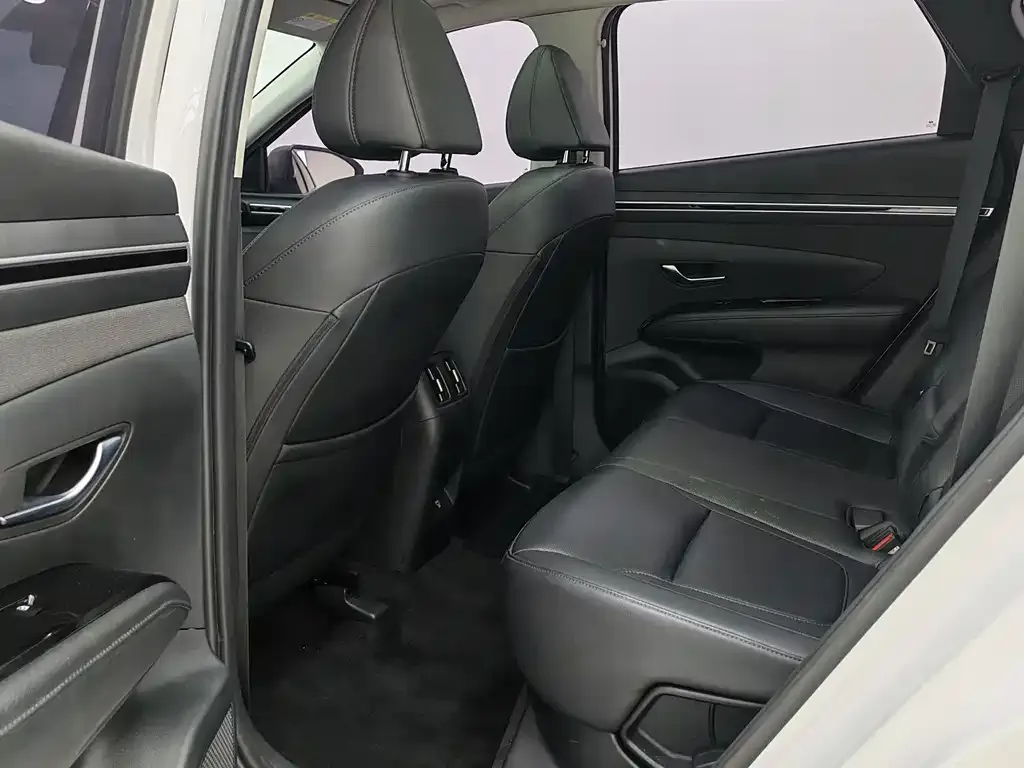 Hyundai Tucson — фото 6