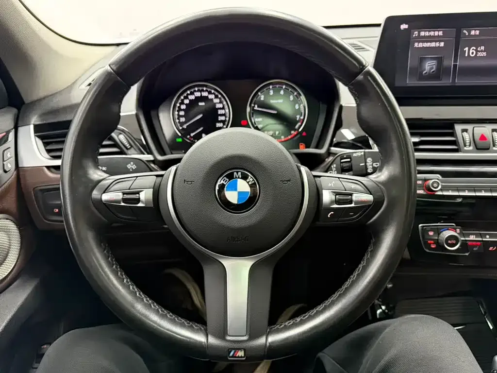 BMW X1 2022 из CN, фото 9