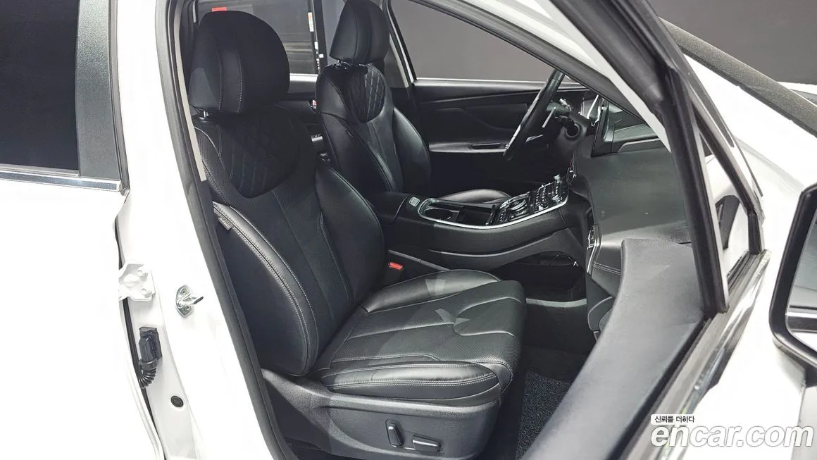 Hyundai Santafe 2023 из KR, фото 2