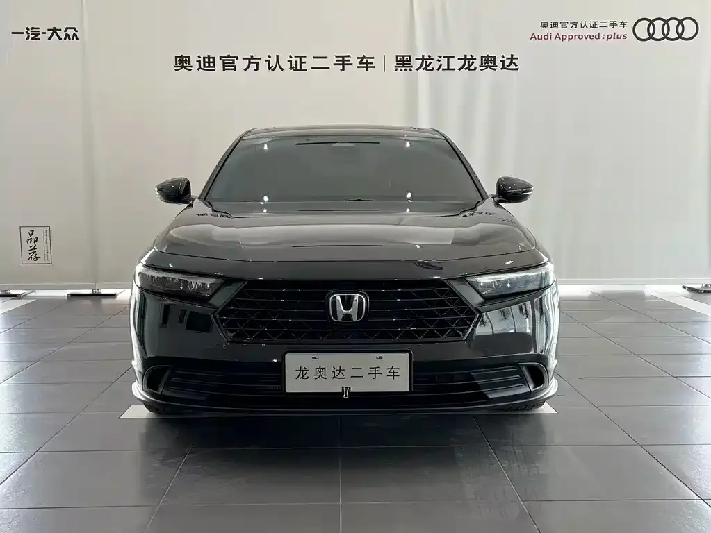 Honda Accord — фото 9