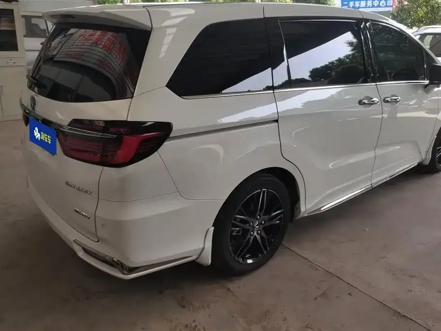 Honda Odyssey 2023 из CN, фото 9