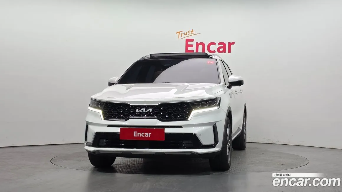Kia Sorento — фото 7