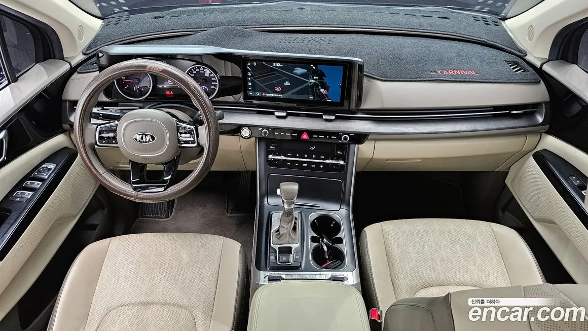 Kia Carnival — фото 10