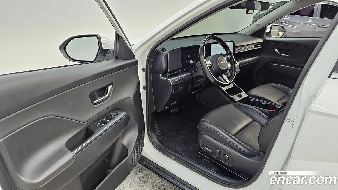 Hyundai Kona 2023 из KR, фото 2
