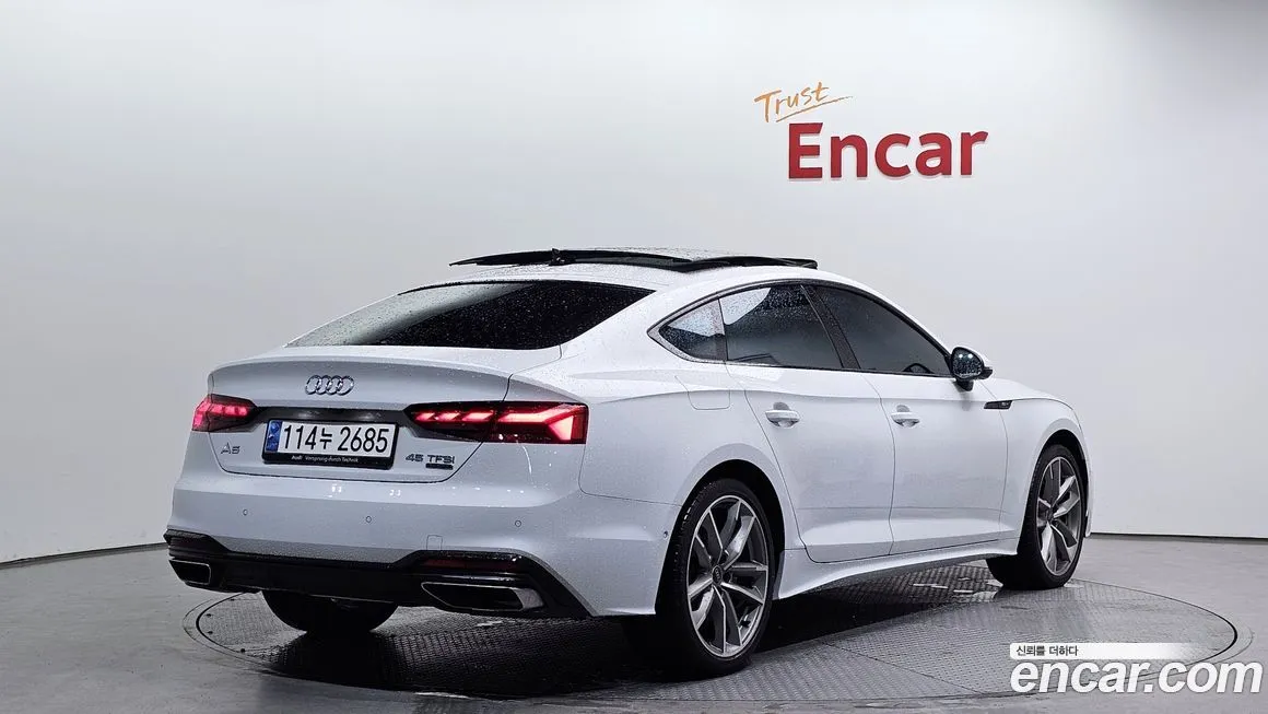 Audi A5 2023 из KR, фото 3