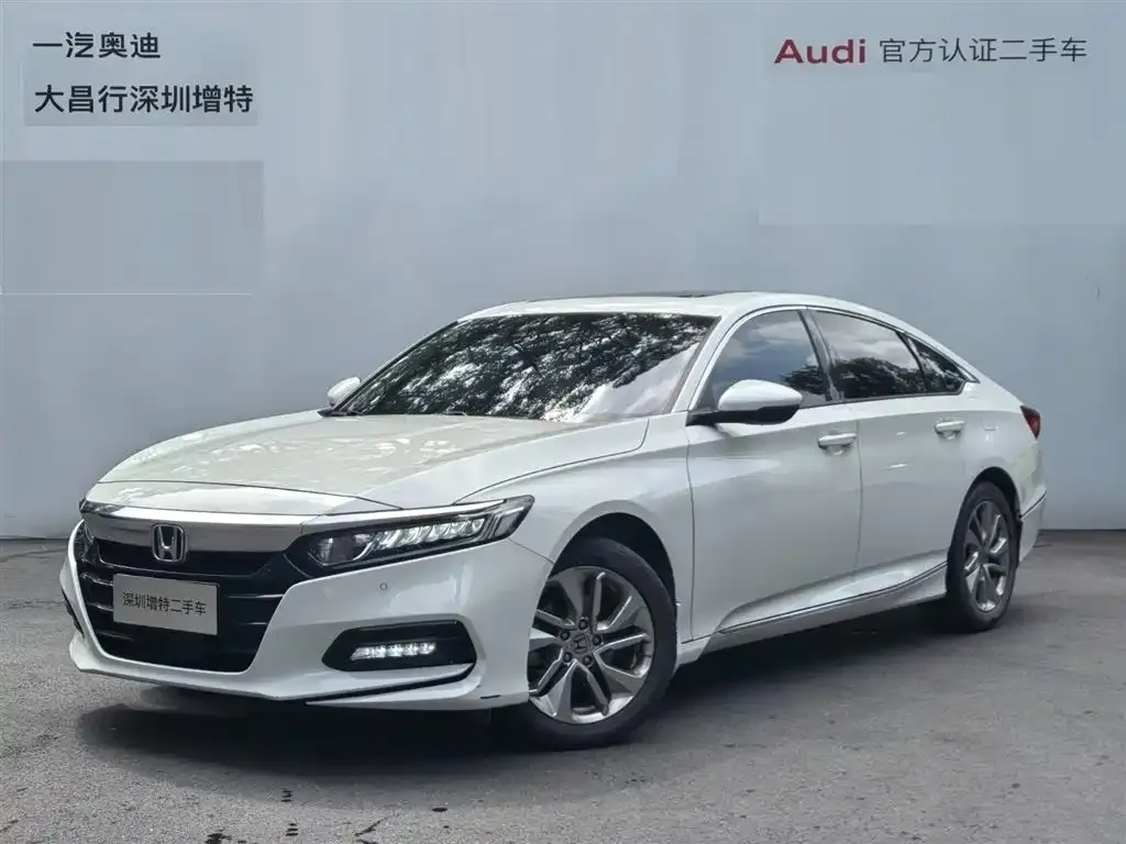 Honda Accord — фото 1