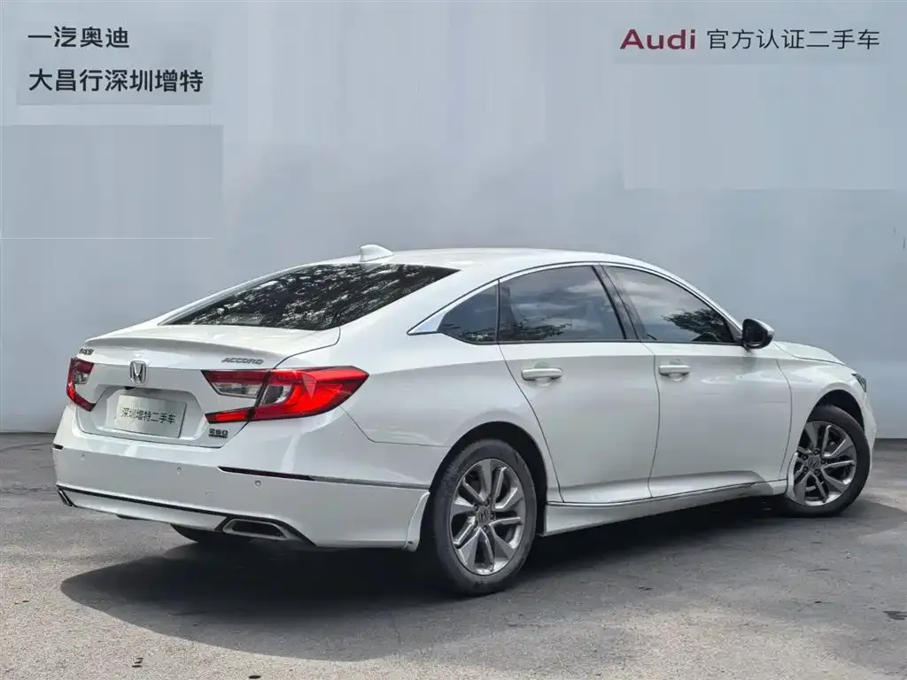 Honda Accord — фото 5
