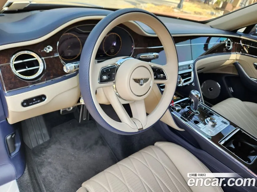 Bentley Flying Spur 2022 из KR, фото 5