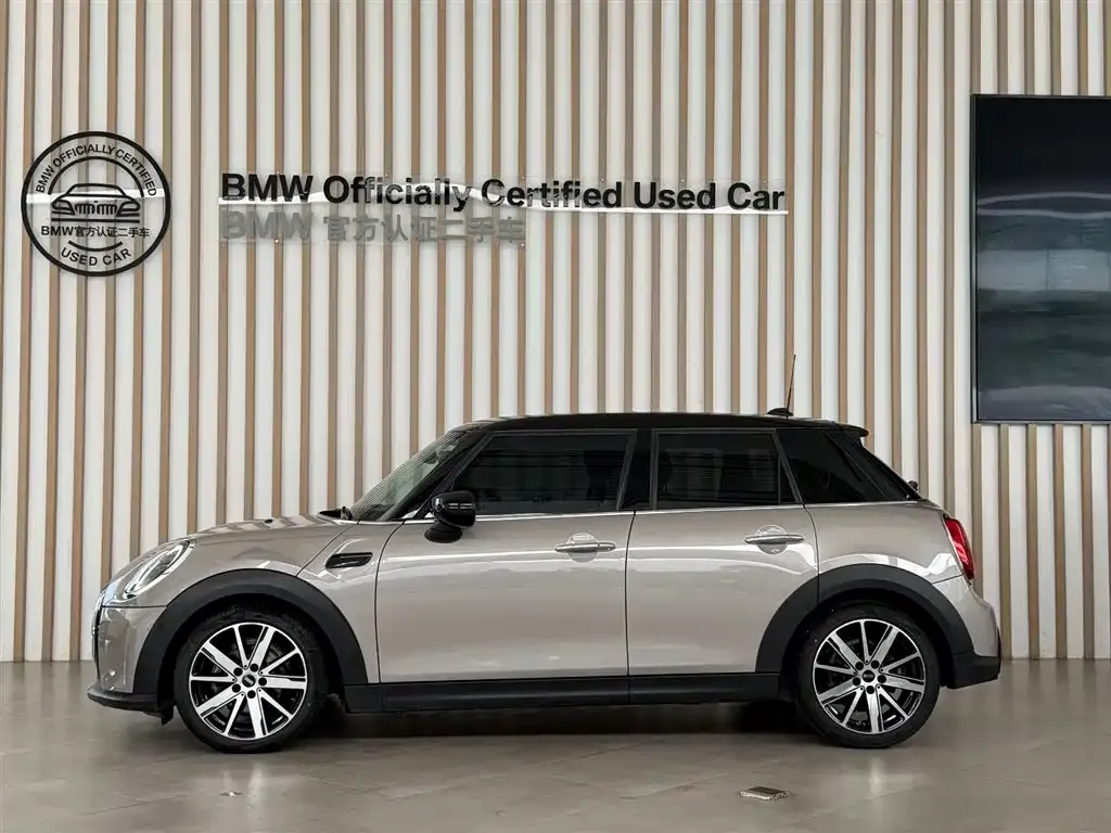 MINI Cooper (3-door) 2023 из CN, фото 8