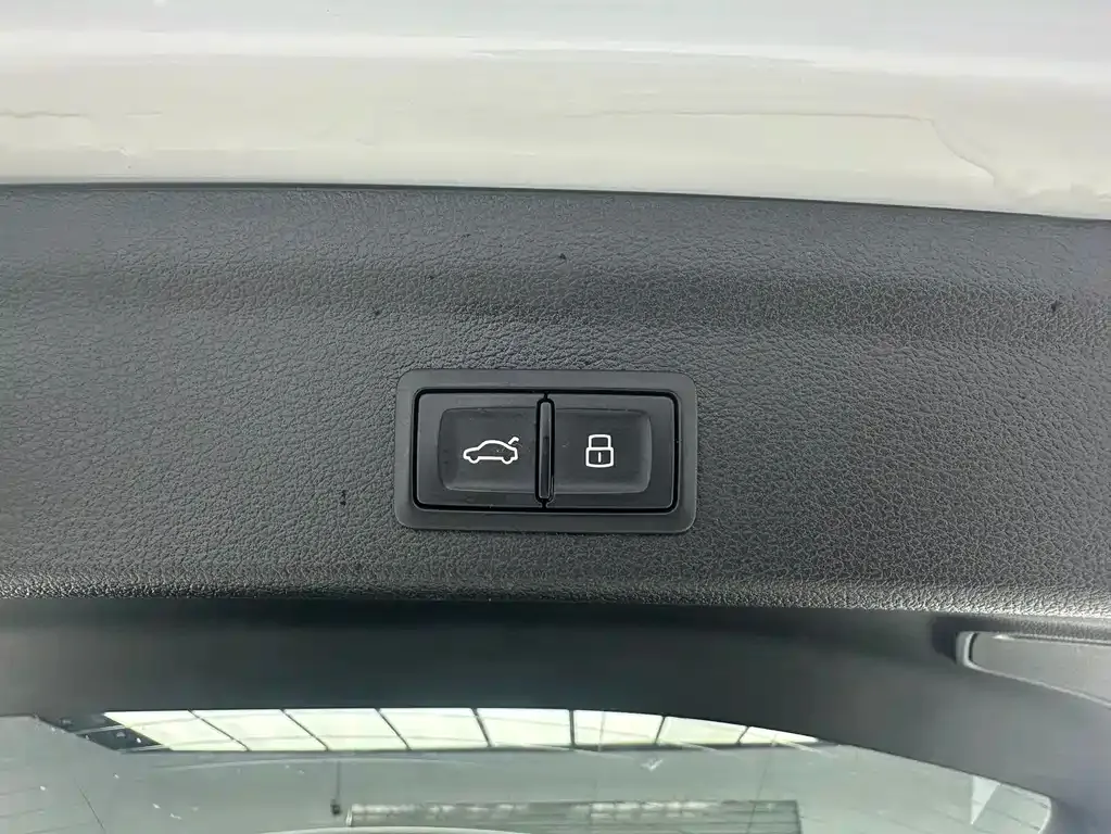 Audi Q3 2021 из CN, фото 8