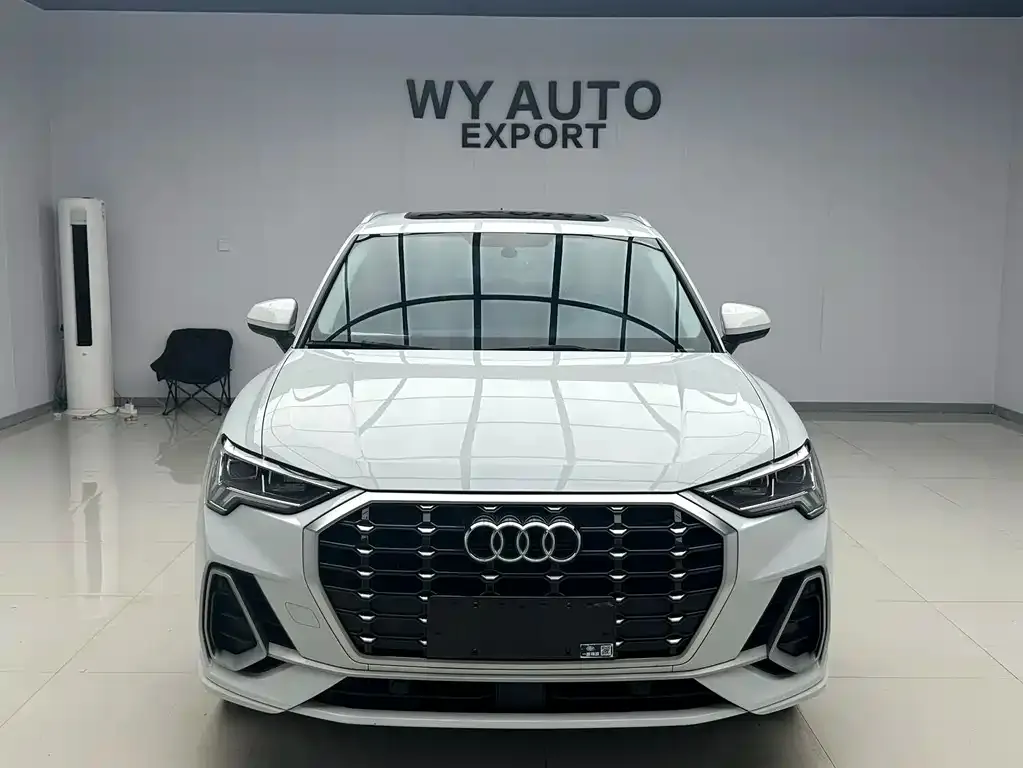 Audi Q3 2021 из CN, фото 9