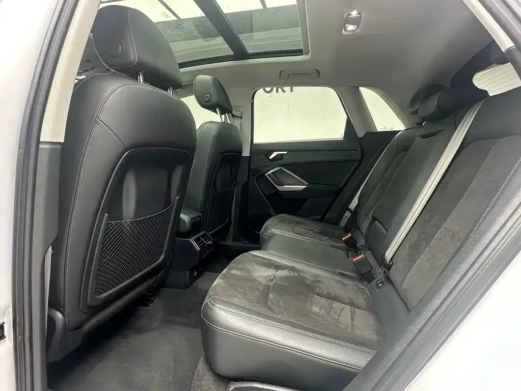 Audi Q3 2021 из CN, фото 6