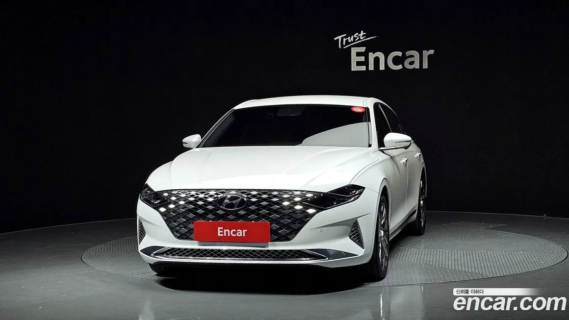 Hyundai Grandeur 2022 из KR, фото 3