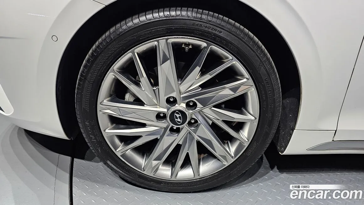 Hyundai Grandeur 2022 из KR, фото 9