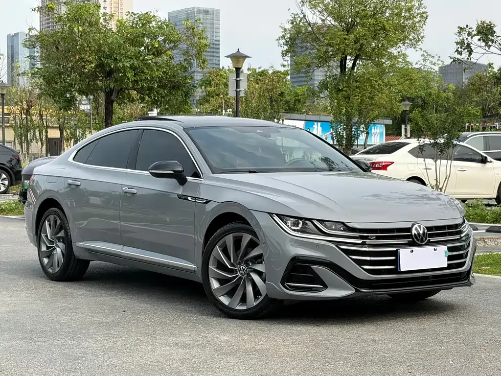 Volkswagen CC 2023 из CN, фото 6