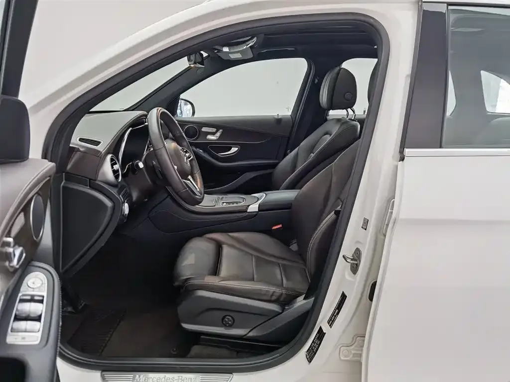 Mercedes-Benz GLC 2021 из CN, фото 9