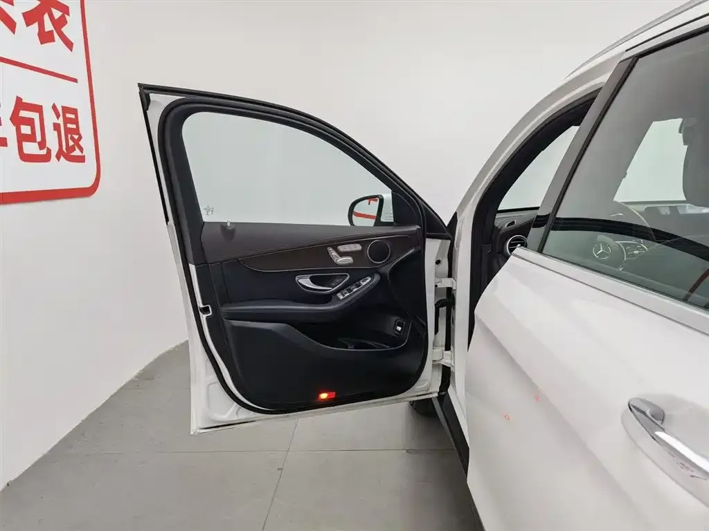Mercedes-Benz GLC 2021 из CN, фото 5