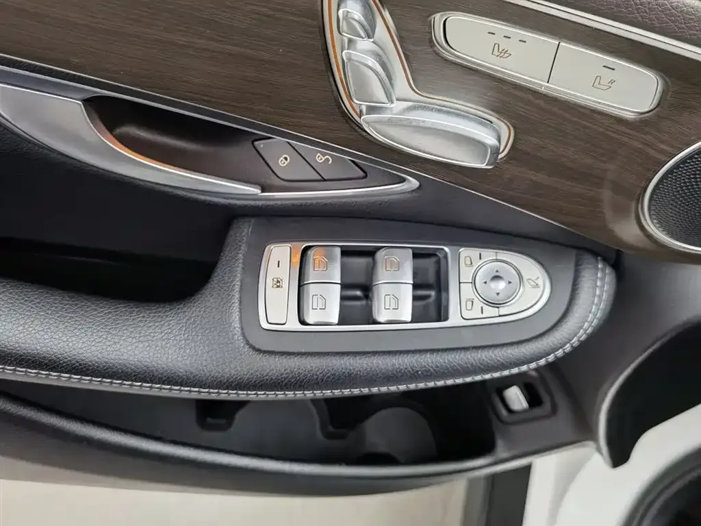 Mercedes-Benz GLC 2021 из CN, фото 6