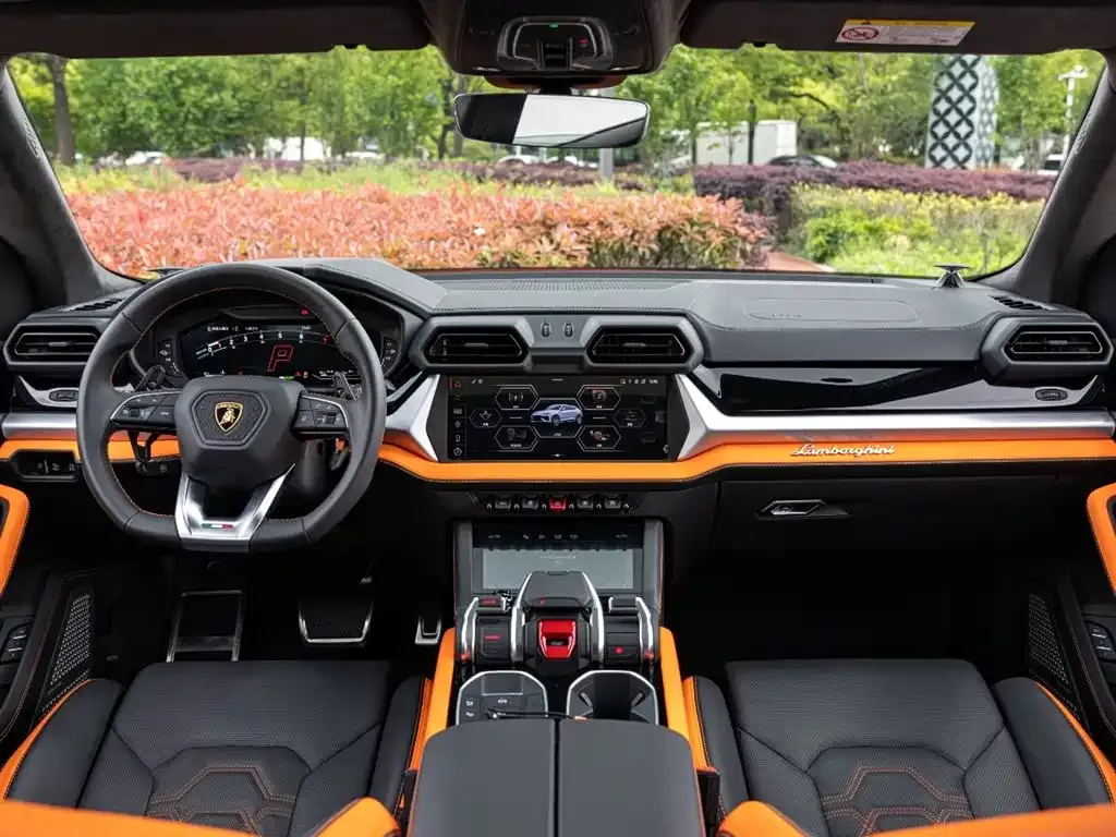 Lamborghini Urus SE 2026 из CN, фото 4