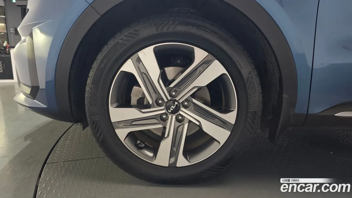 Kia Sorento — фото 3