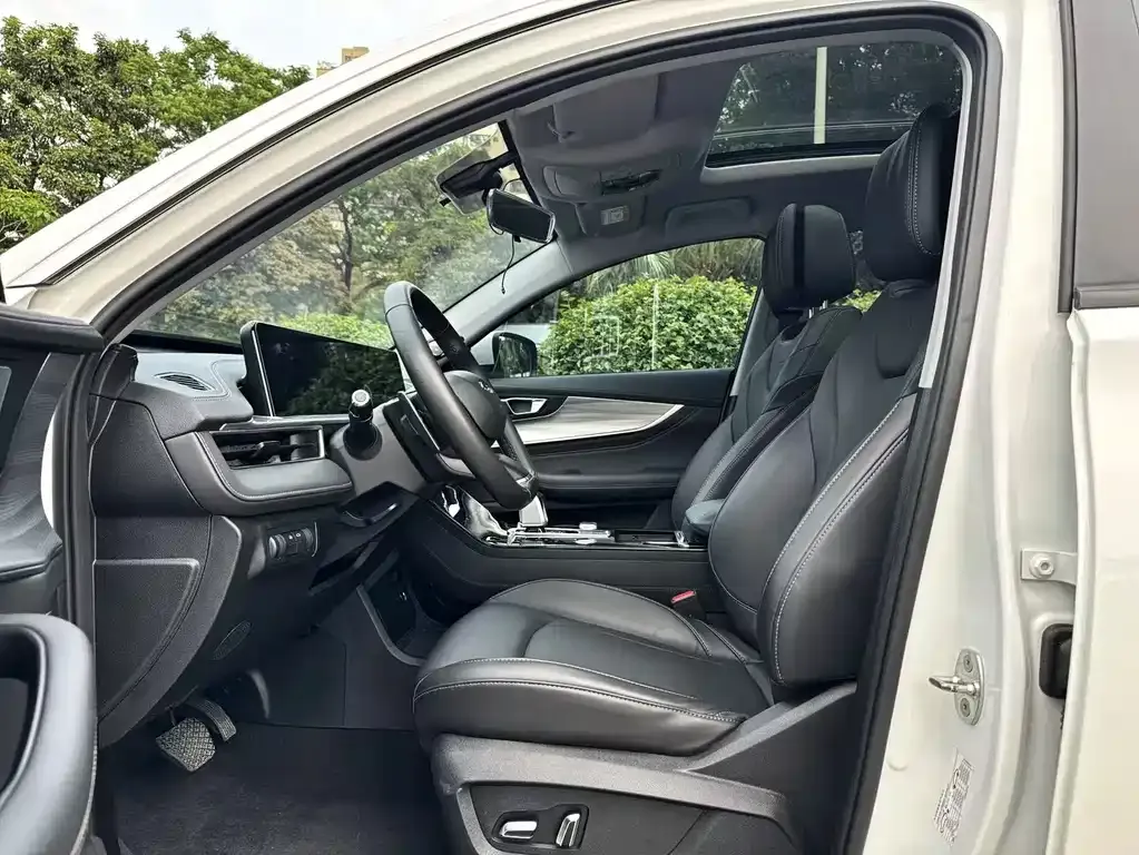 Chery Tiggo 8 PLUS — фото 8