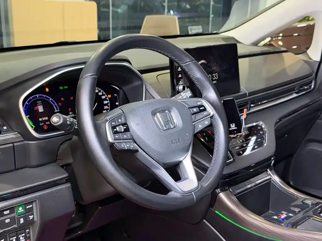 Honda Elysion 2024 из CN, фото 5