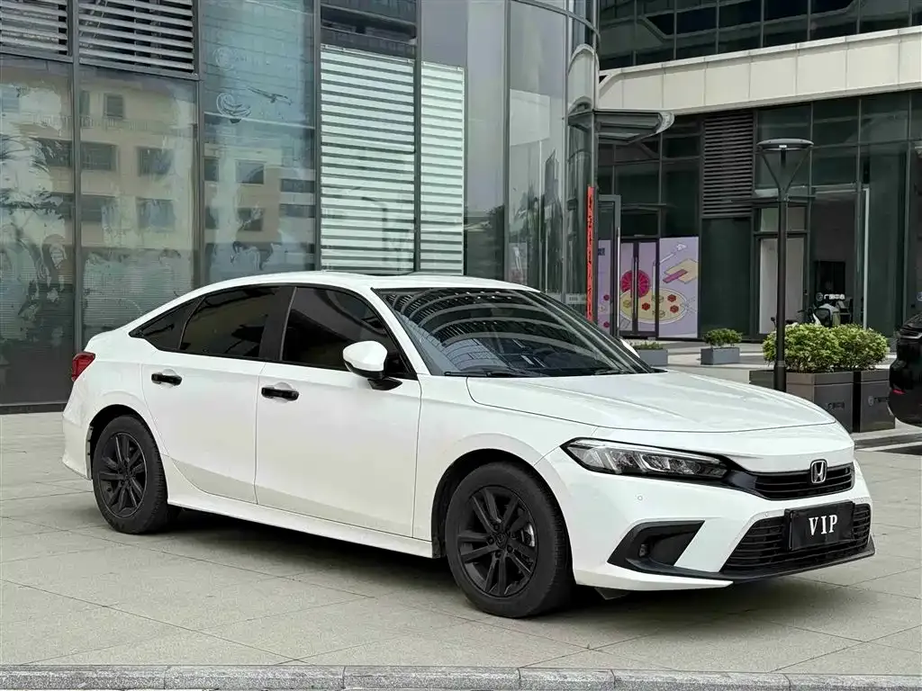 Honda Civic — фото 10