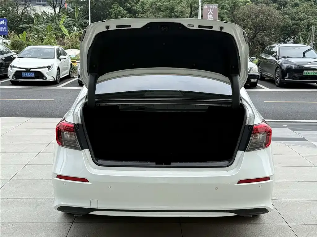 Honda Civic — фото 4