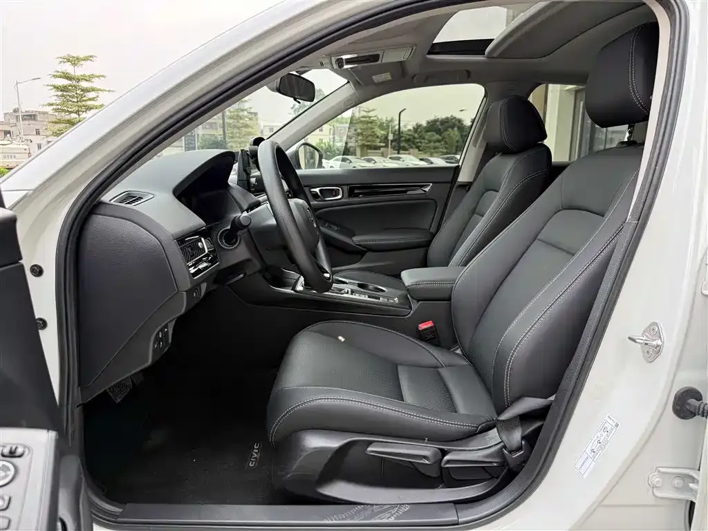 Honda Civic — фото 8