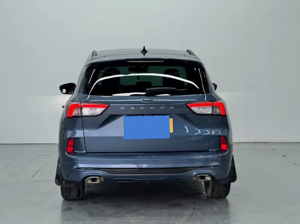 Ford Escape 2021 из CN, фото 2
