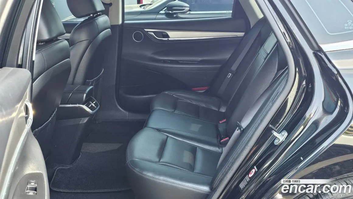 Hyundai Grandeur — фото 10