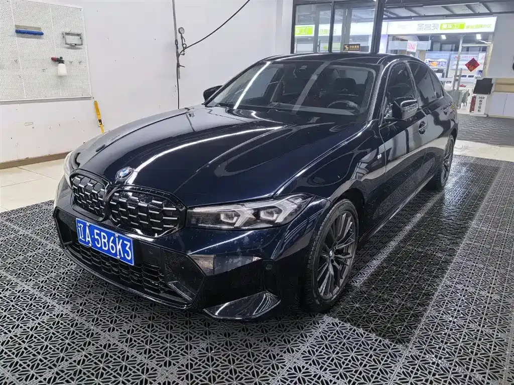 BMW 3 Series 2024 из CN, фото 1