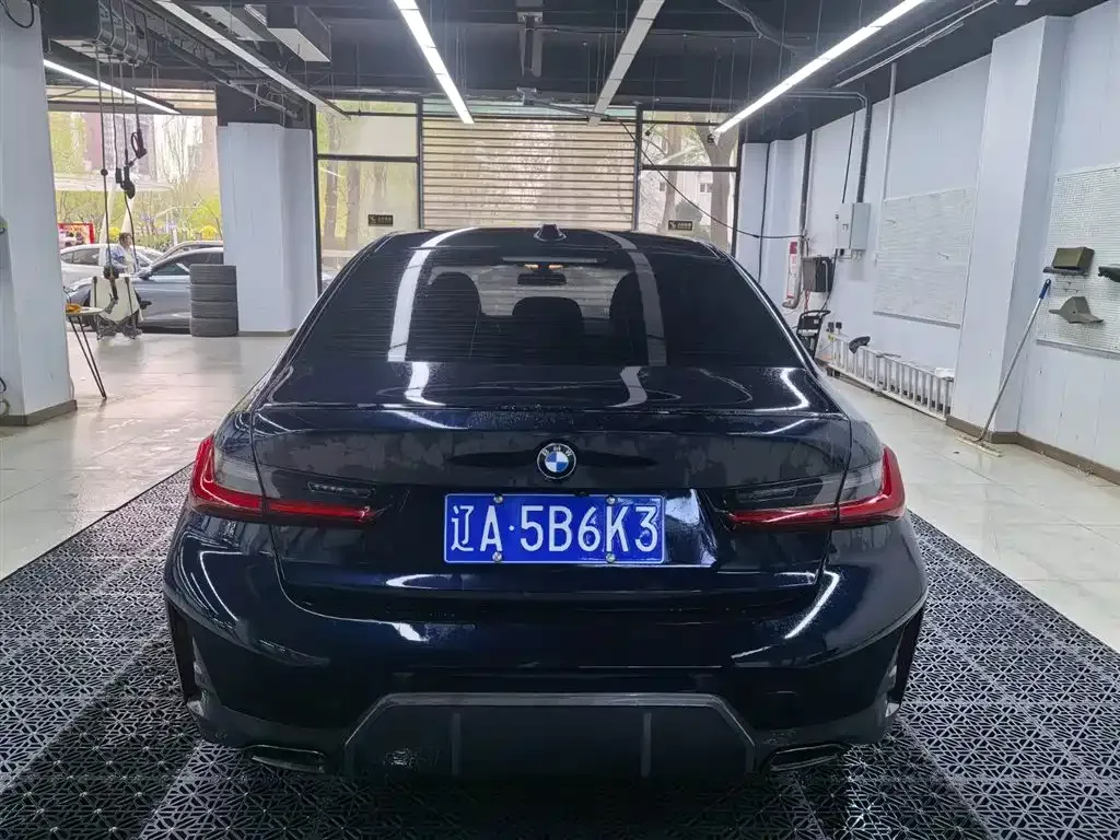 BMW 3 Series 2024 из CN, фото 5
