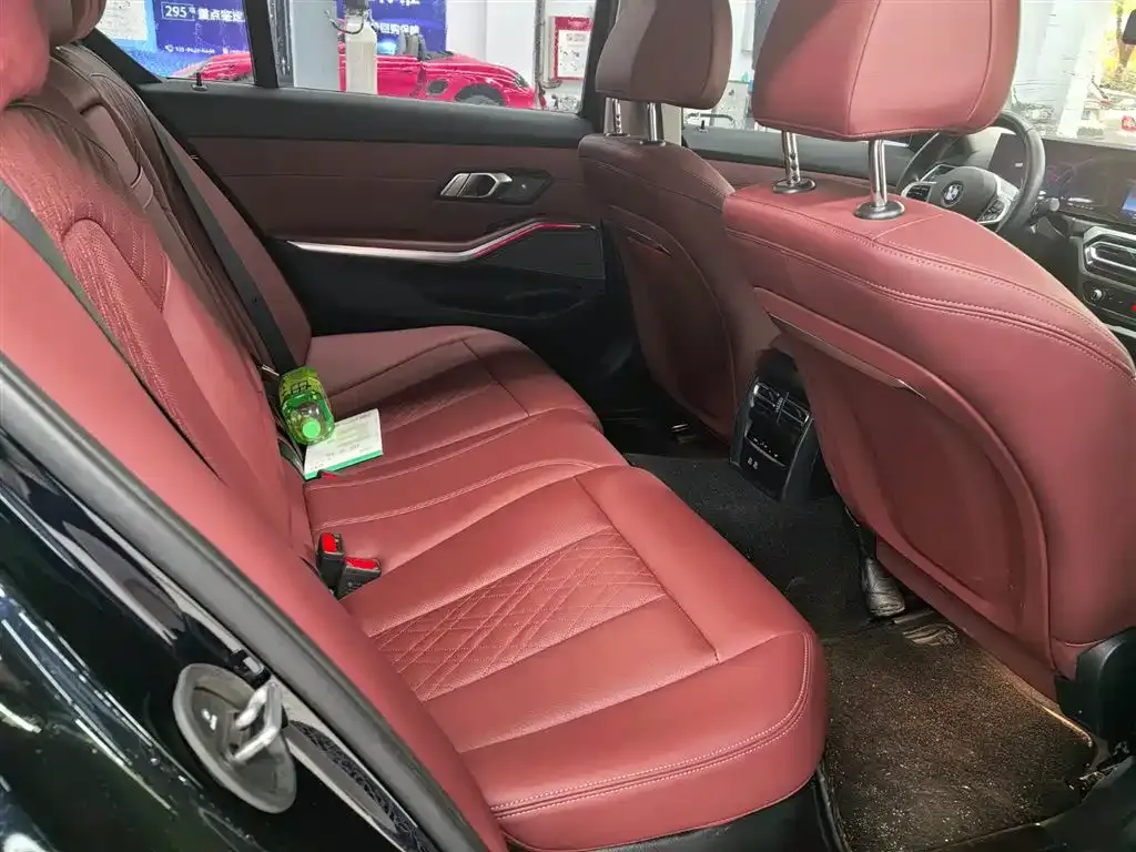 BMW 3 Series 2024 из CN, фото 6