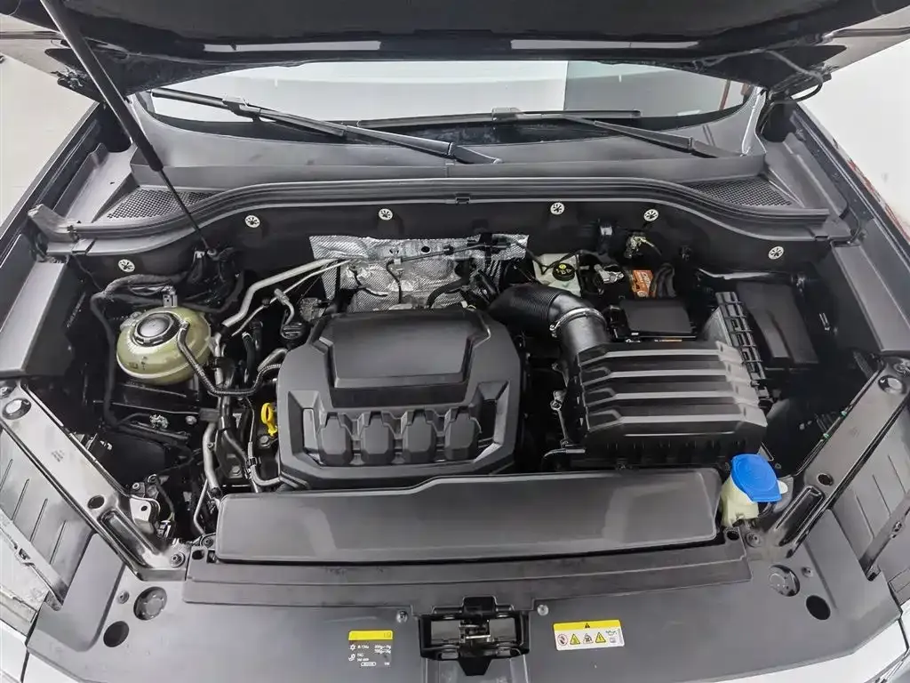 Volkswagen Teramont X 2022 из CN, фото 10